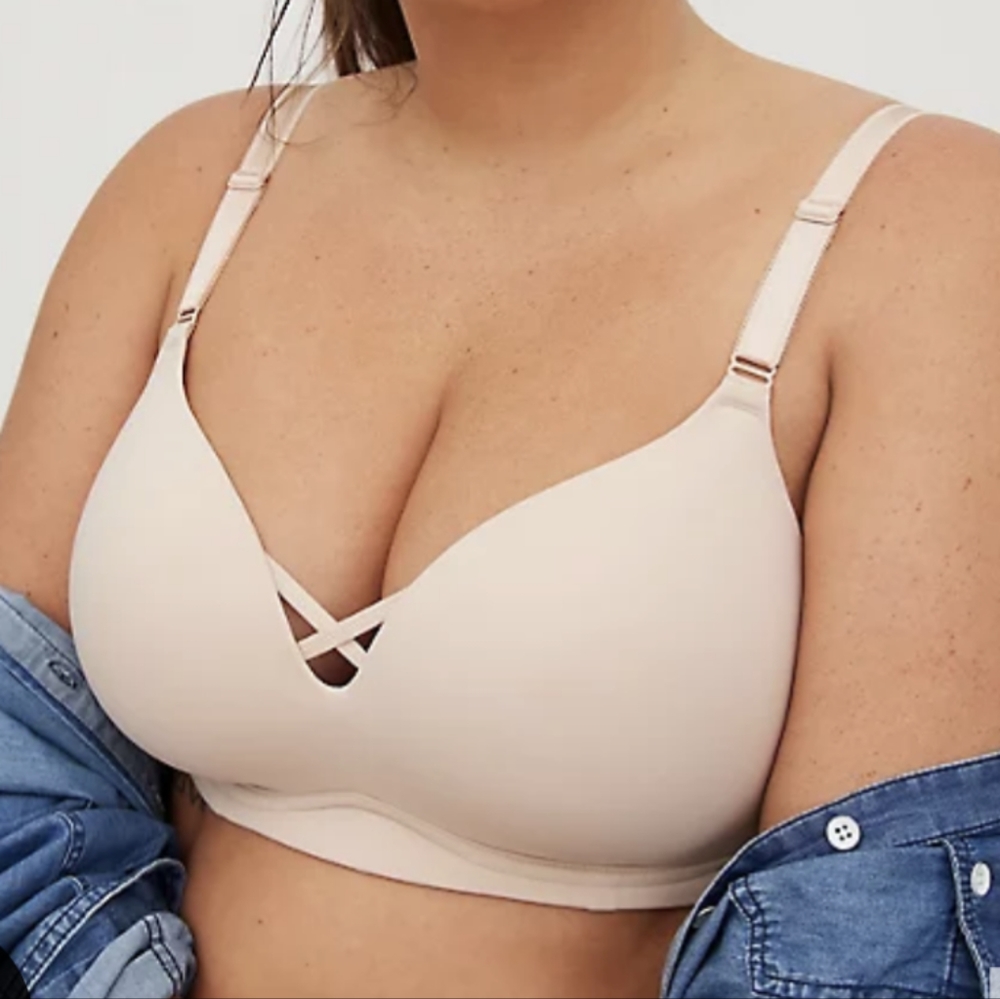 WIRE-FREE PUSH-UP SOLID 360° BACK SMOOTHING™ BRA